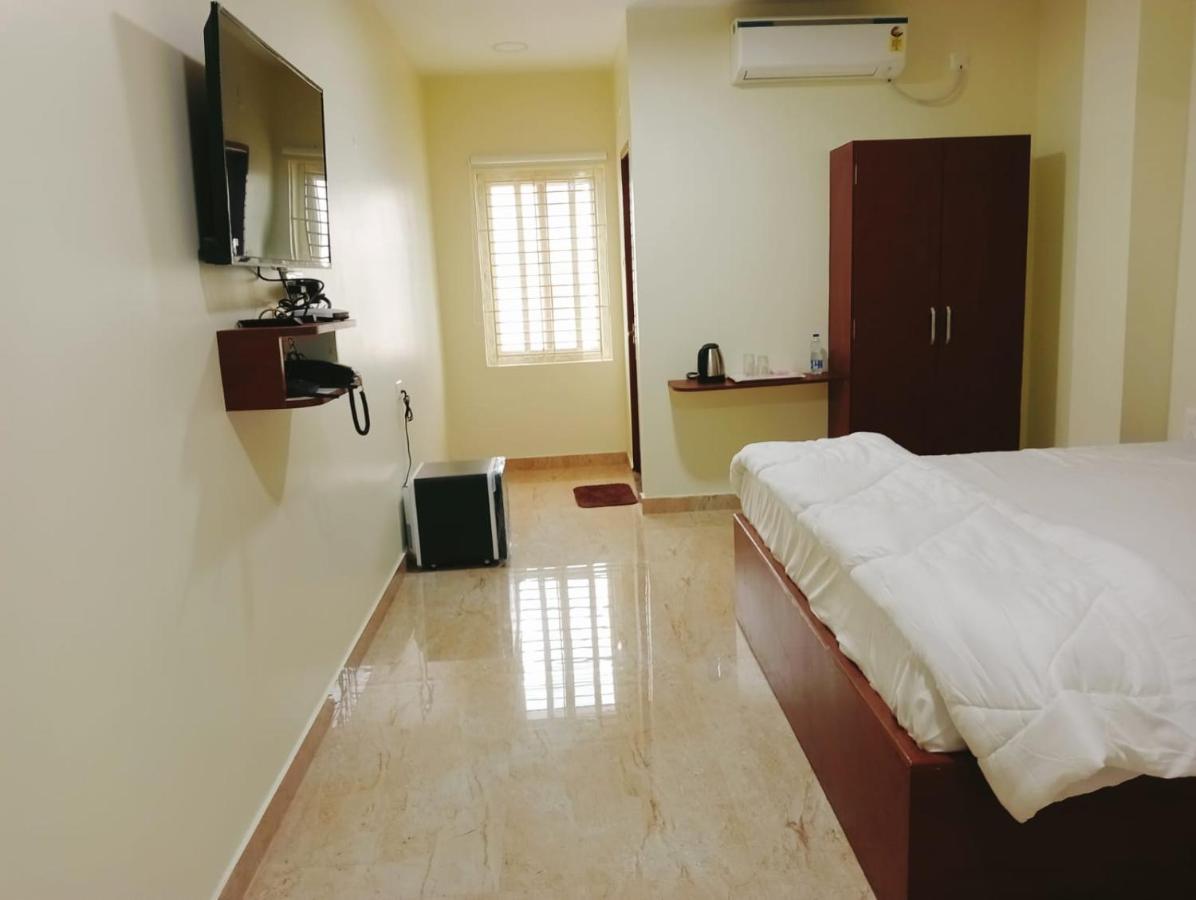 The Paradise Guest Inn เนลลอร์ ภายนอก รูปภาพ