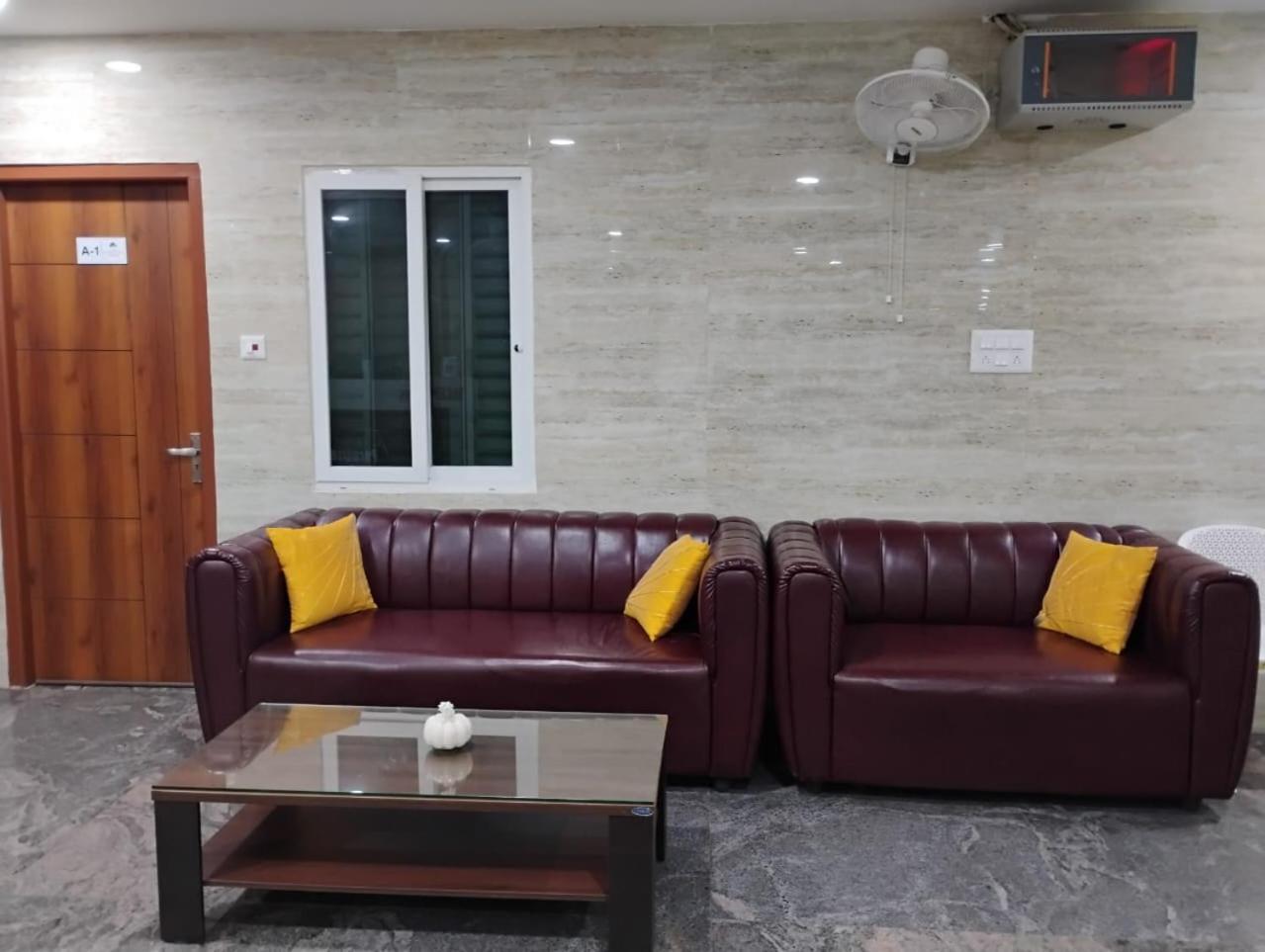 The Paradise Guest Inn เนลลอร์ ภายนอก รูปภาพ